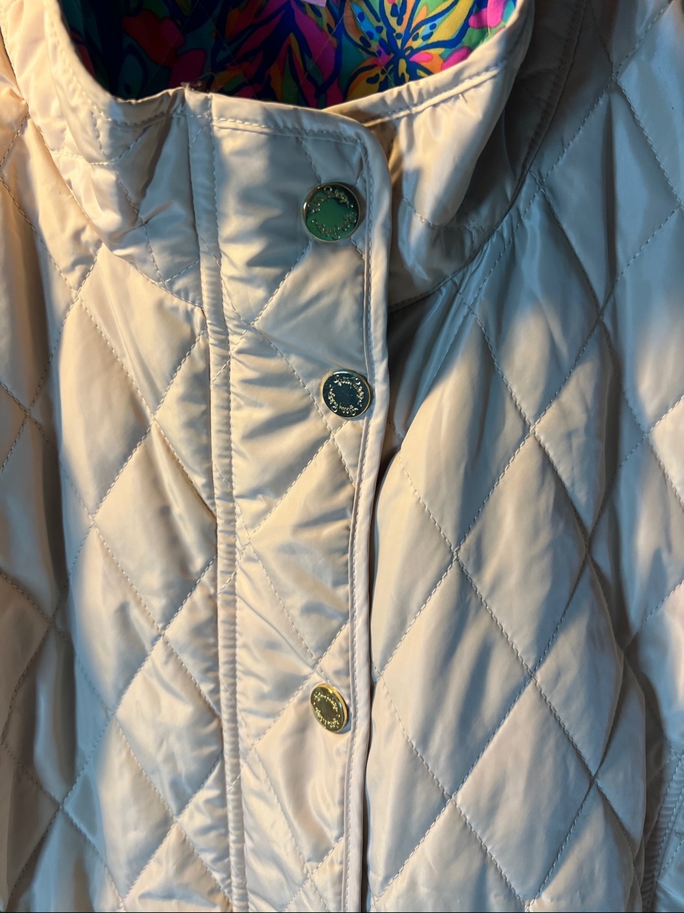 Lilly Pulitzer Gold Getaway Puffer Vest XL - Picture 3 of 9